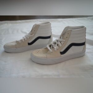 Vans Sk8-hi Sneakers (cream/white/navy)